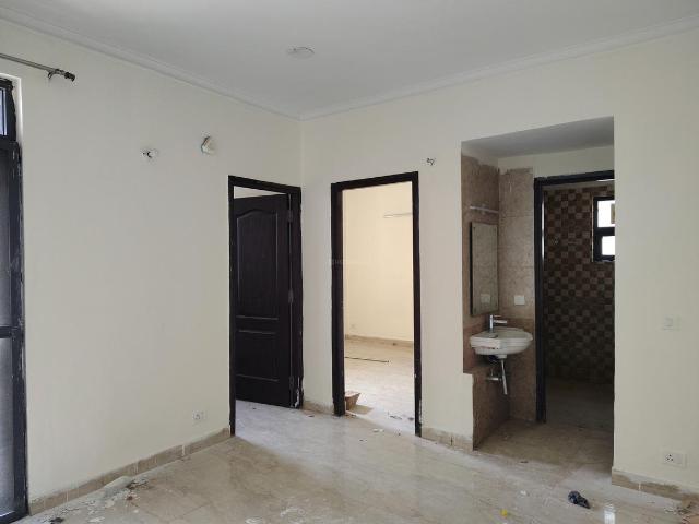 1 BHK Apartment in Phi II for rent Greater Noida. The reference number is 21186121