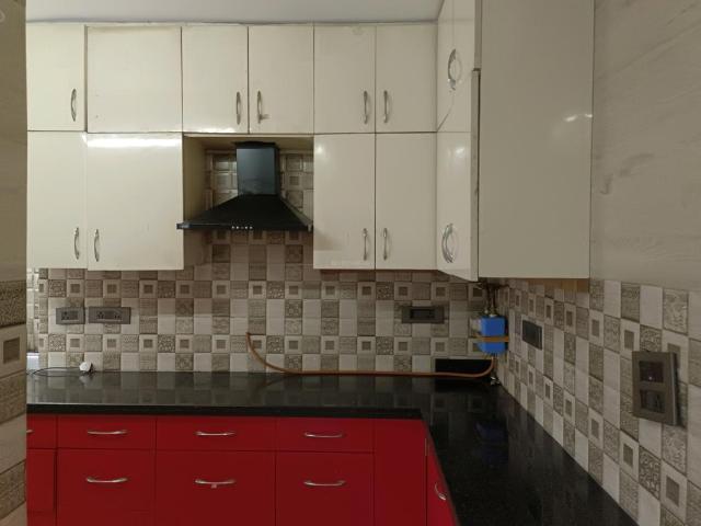 1 BHK Apartment in Pitampura for rent New Delhi. The reference number is 20193150