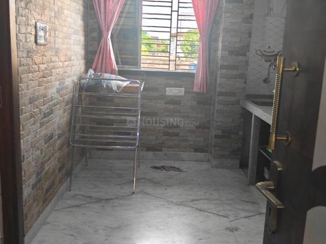 1 BHK Apartment in Picnic Garden for resale Kolkata. The reference number is 20511078