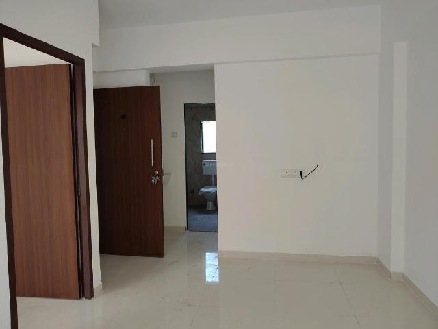 1 BHK Apartment in Pushpak Nagar for resale Navi Mumbai. The reference number is 21152612