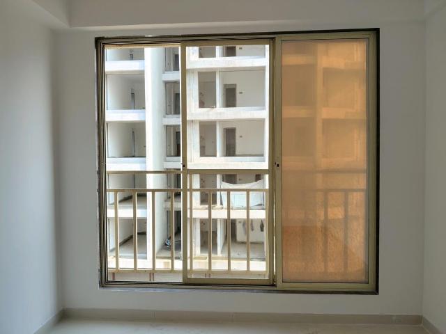 1 BHK Apartment in Pushpak Nagar for resale Navi Mumbai. The reference number is 21255185