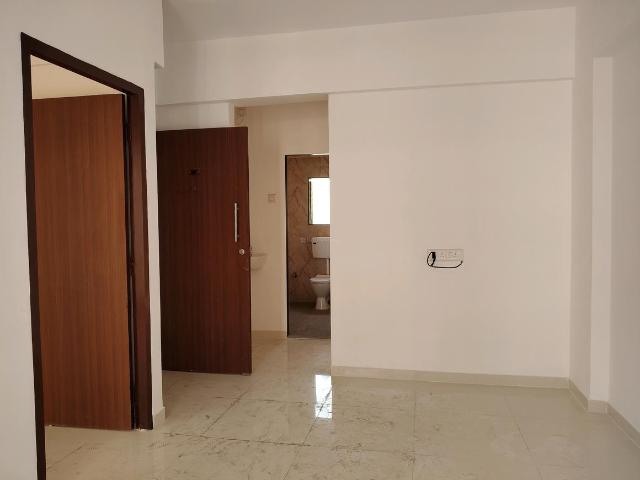 1 BHK Apartment in Pushpak Nagar for resale Navi Mumbai. The reference number is 21272652