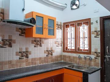 1 BHK Apartment in Qutub Shahi Tombs for rent Hyderabad. The reference number is 20517394