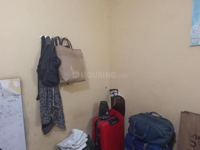 1 BHK Apartment in Rajouri Garden for rent New Delhi. The reference number is 20664564