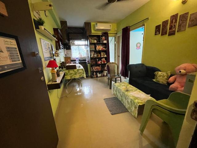 1 BHK Apartment in Rajpur for resale Kolkata. The reference number is 21009068
