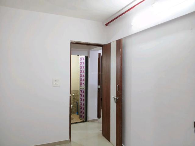 1 BHK Apartment in Worli for rent Mumbai. The reference number is 19024535