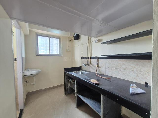 1 BHK Apartment in Worli for rent Mumbai. The reference number is 19020885