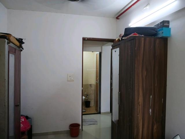 1 BHK Apartment in Worli for rent Mumbai. The reference number is 19023770