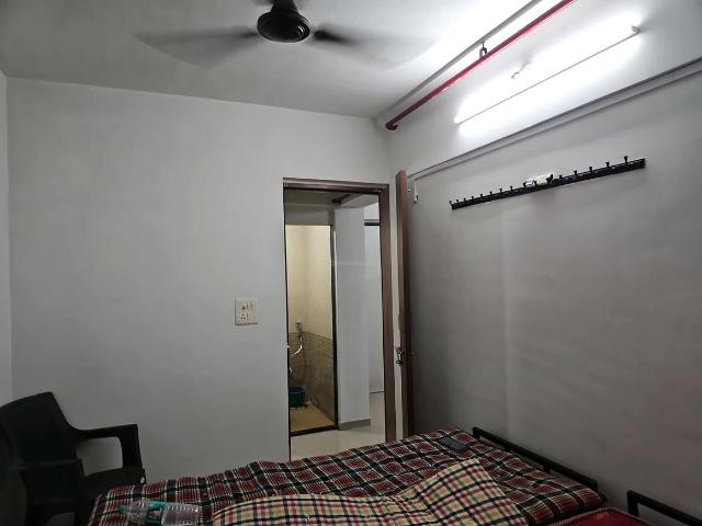 1 BHK Apartment in Worli for rent Mumbai. The reference number is 10463594
