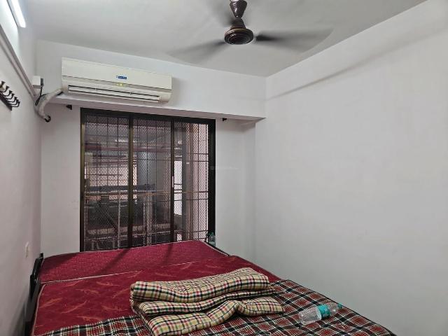 1 BHK Apartment in Worli for rent Mumbai. The reference number is 10541320