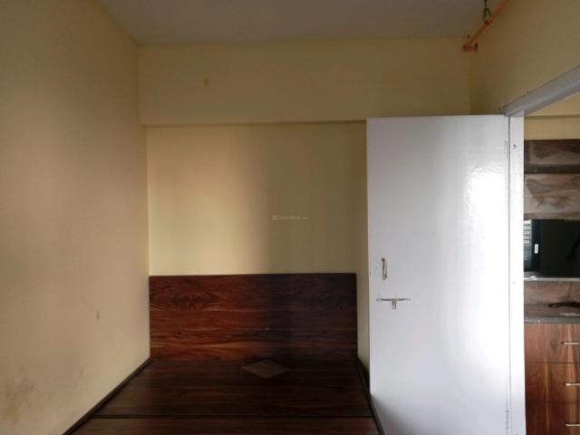 1 BHK Apartment in Worli for rent Mumbai. The reference number is 20998082