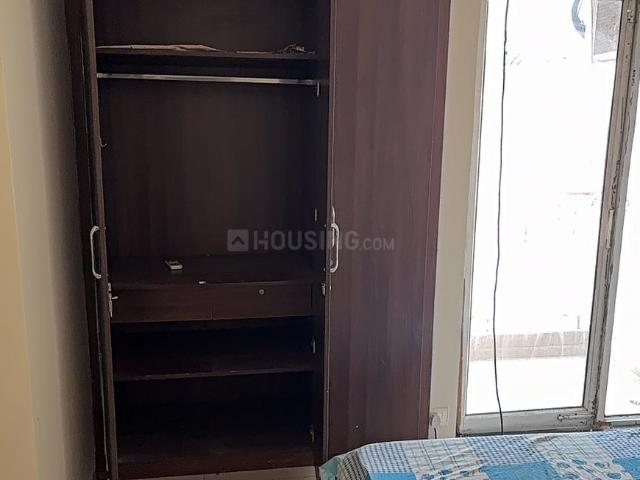 1 BHK Apartment in Wave City for rent Ghaziabad. The reference number is 20112090