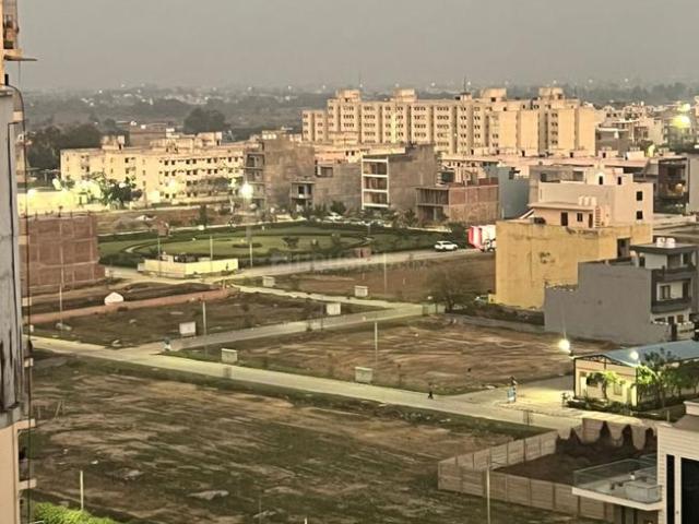 1 BHK Apartment in Wave City for rent Ghaziabad. The reference number is 20270367