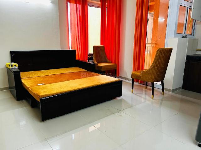 1 BHK Apartment in Wave City for rent Ghaziabad. The reference number is 20418791