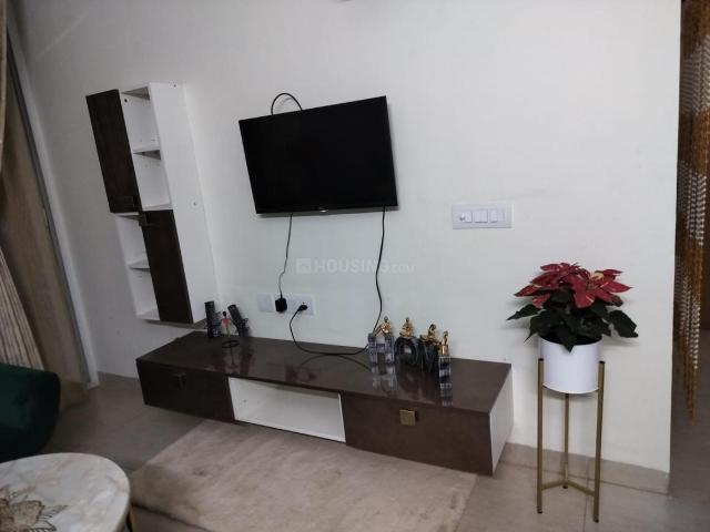 1 BHK Apartment in Wave City for rent Ghaziabad. The reference number is 20736652