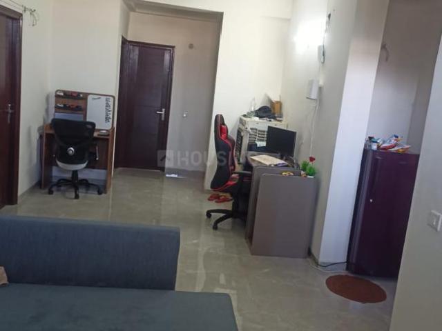 1 BHK Apartment in Wave City for rent Ghaziabad. The reference number is 20736709