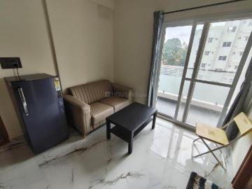 1 BHK Apartment in Whitefield for rent Bengaluru. The reference number is 20489404