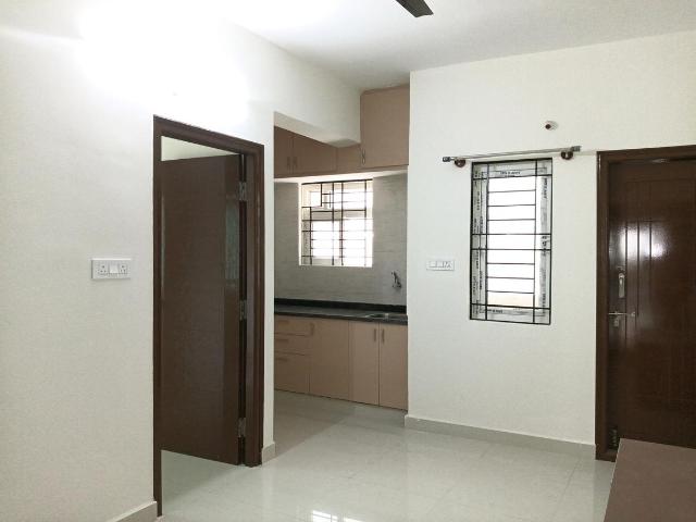 1 BHK Apartment in Whitefield for rent Bengaluru. The reference number is 20111320