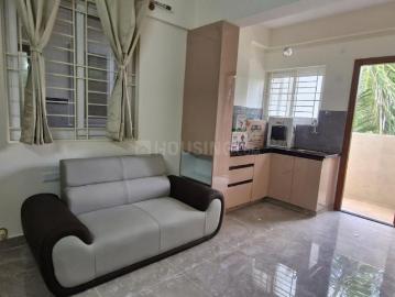 1 BHK Apartment in Whitefield for rent Bengaluru. The reference number is 20352475