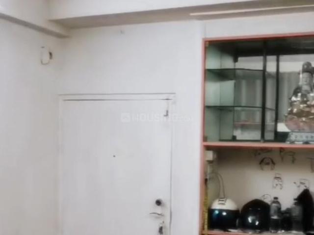 1 BHK Apartment in Topsia for resale Kolkata. The reference number is 21308042