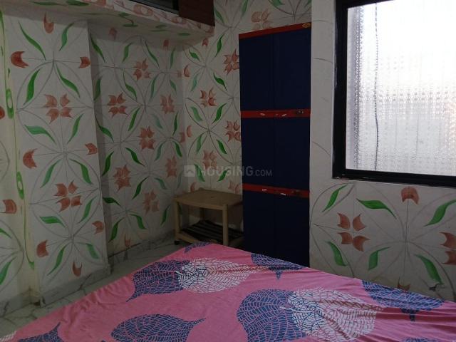 1 BHK Apartment in Tadwadi for rent Surat. The reference number is 19067805
