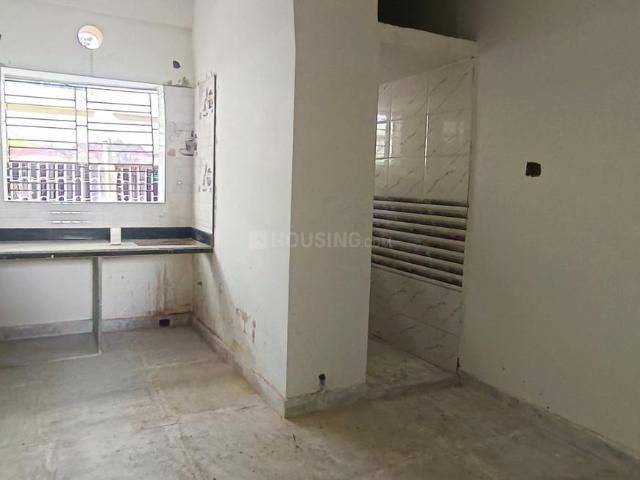1 BHK Apartment in Teghoria for resale Kolkata. The reference number is 21281513