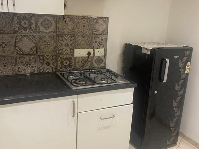 1 BHK Apartment in Thakkarwal for rent Ludhiana. The reference number is 21217114