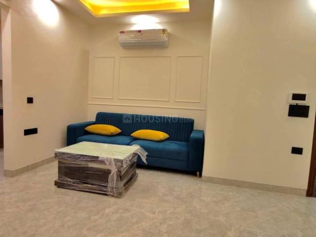1 BHK Apartment in Thaltej for rent Ahmedabad. The reference number is 21117429