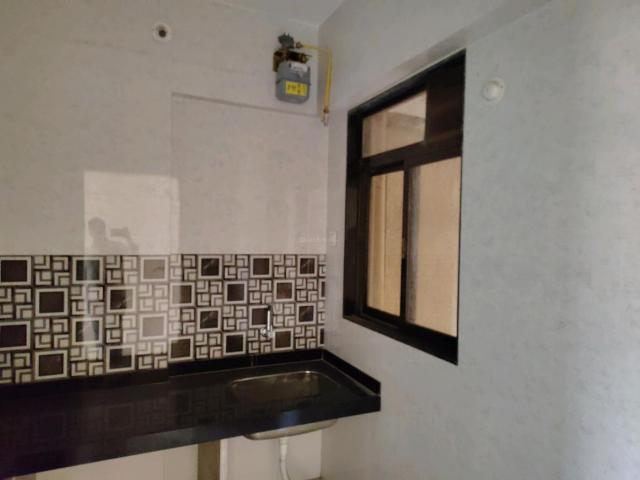 1 BHK Apartment in Thane West for rent Thane. The reference number is 7962111