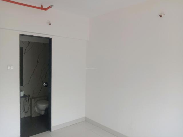 1 BHK Apartment in Thane West for rent Thane. The reference number is 19823253