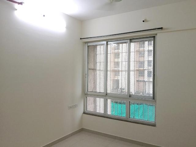 1 BHK Apartment in Thane West for rent Thane. The reference number is 20122994