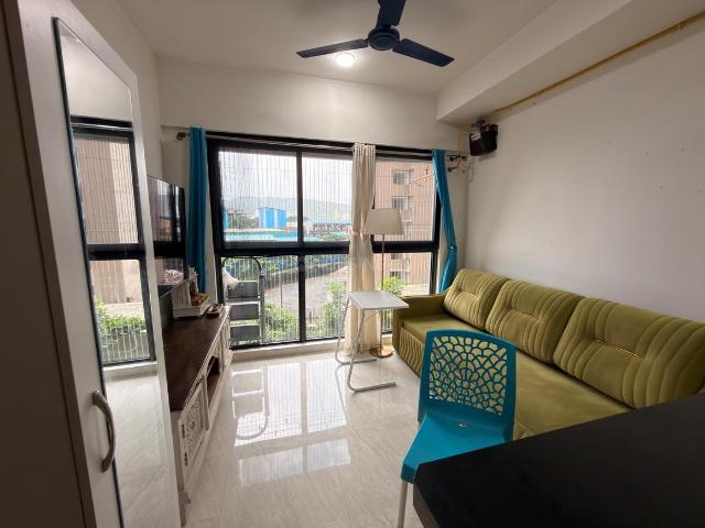 1 BHK Apartment in Thane West for rent Thane. The reference number is 21017906