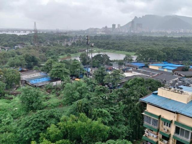 1 BHK Apartment in Thane West for rent Thane. The reference number is 21034407
