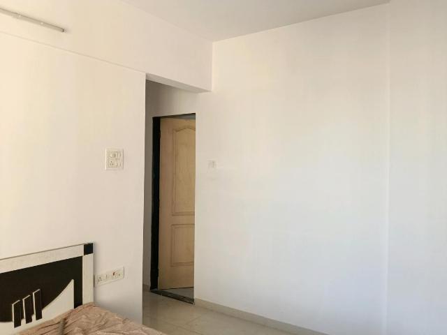 1 BHK Apartment in Thane West for resale Thane. The reference number is 19034899