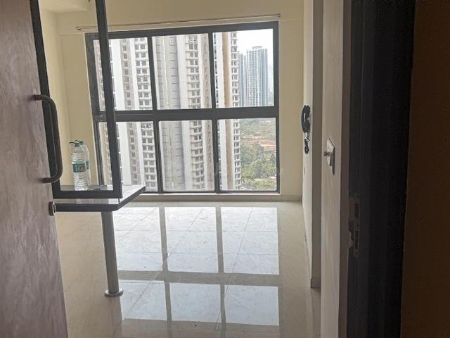 1 BHK Apartment in Thane West for resale Thane. The reference number is 19878911