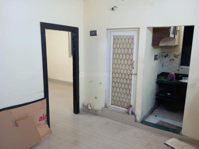 1 BHK Apartment in Tiljala for rent Kolkata. The reference number is 18256289