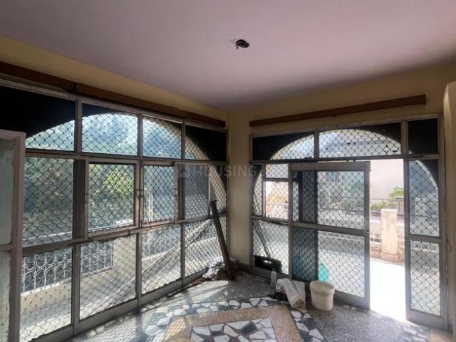 1 BHK Apartment in Tri Nagar for rent New Delhi. The reference number is 21215226