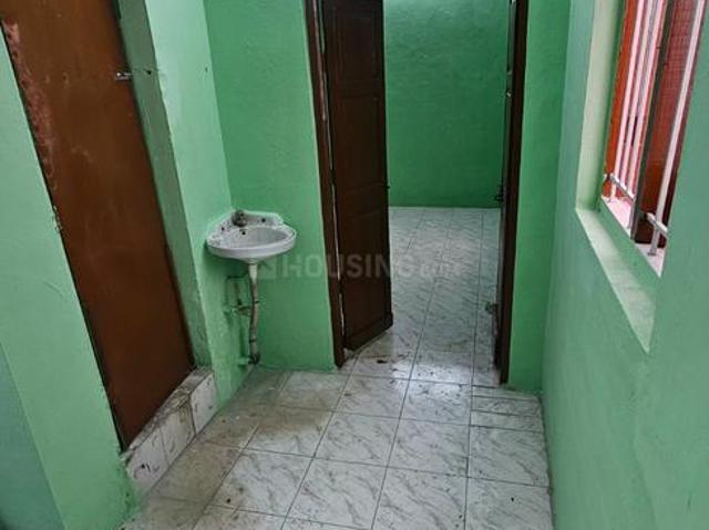 1 BHK Apartment in Triplicane for rent Chennai. The reference number is 20954430