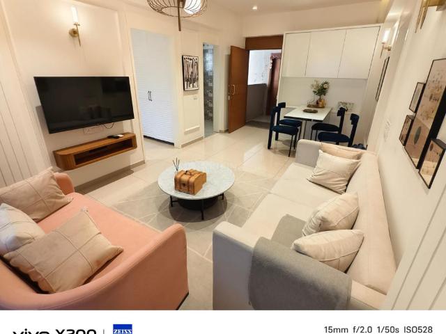 1 BHK Apartment in Ujala Circle for rent Ahmedabad. The reference number is 21071398