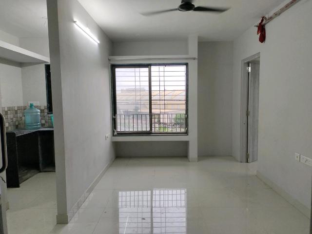 1 BHK Apartment in Ulwe for rent Navi Mumbai. The reference number is 18318539