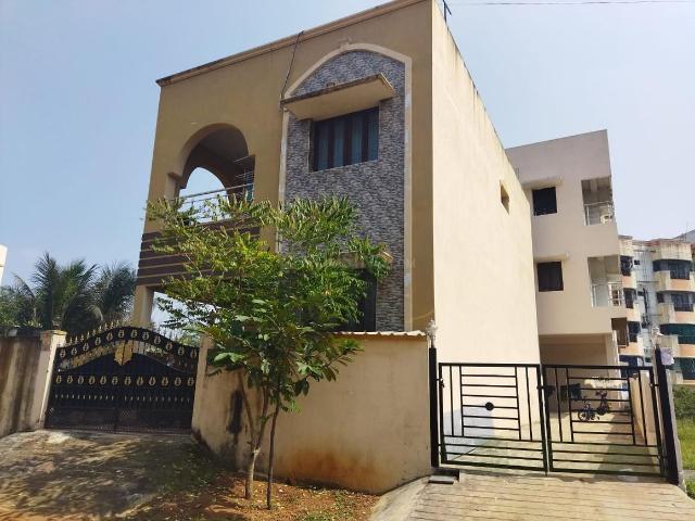 1 BHK Apartment in Urapakkam for resale Chennai. The reference number is 21076410