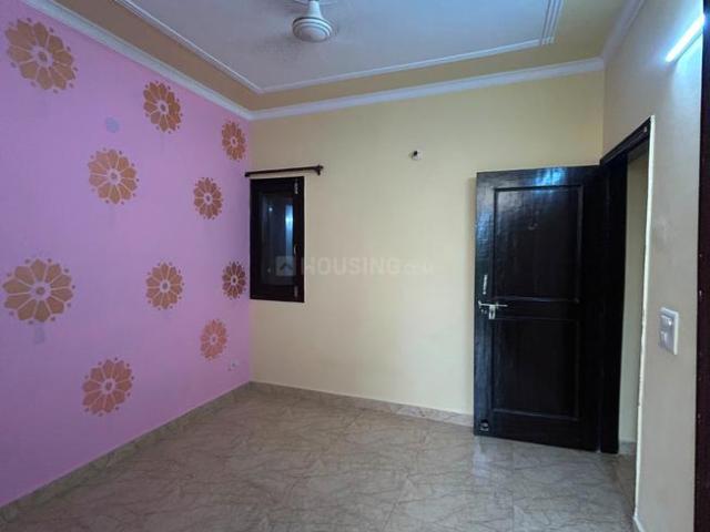 1 BHK Apartment in Uttam Nagar for rent New Delhi. The reference number is 20705900