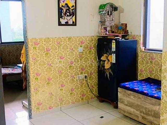 1 BHK Apartment in Vatva for resale Ahmedabad. The reference number is 21004325