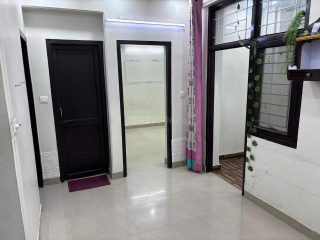 1 BHK Apartment in Vasant Kunj for rent New Delhi. The reference number is 21187259