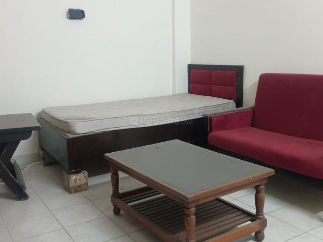 1 BHK Apartment in Vasant Kunj for resale New Delhi. The reference number is 20465345