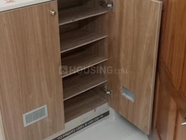 1 BHK Apartment in Velachery for rent Chennai. The reference number is 12975926