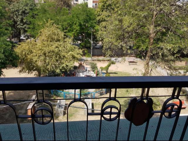 1 BHK Apartment in Vikaspuri for rent New Delhi. The reference number is 20387239