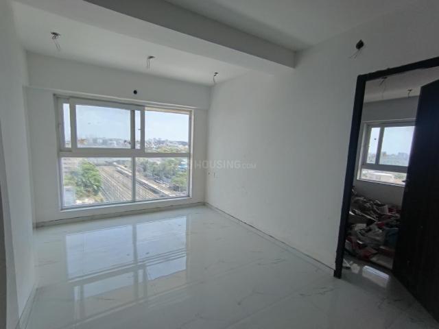 1 BHK Apartment in Vile Parle West for rent Mumbai. The reference number is 20851452