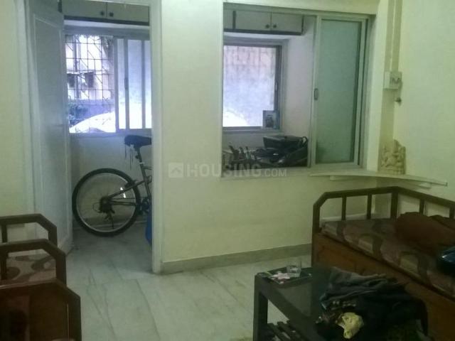 1 BHK Apartment in Vile Parle East for rent Mumbai. The reference number is 11527533