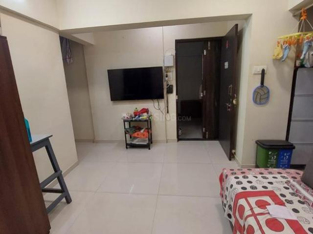 1 BHK Apartment in Vile Parle East for rent Mumbai. The reference number is 20983620